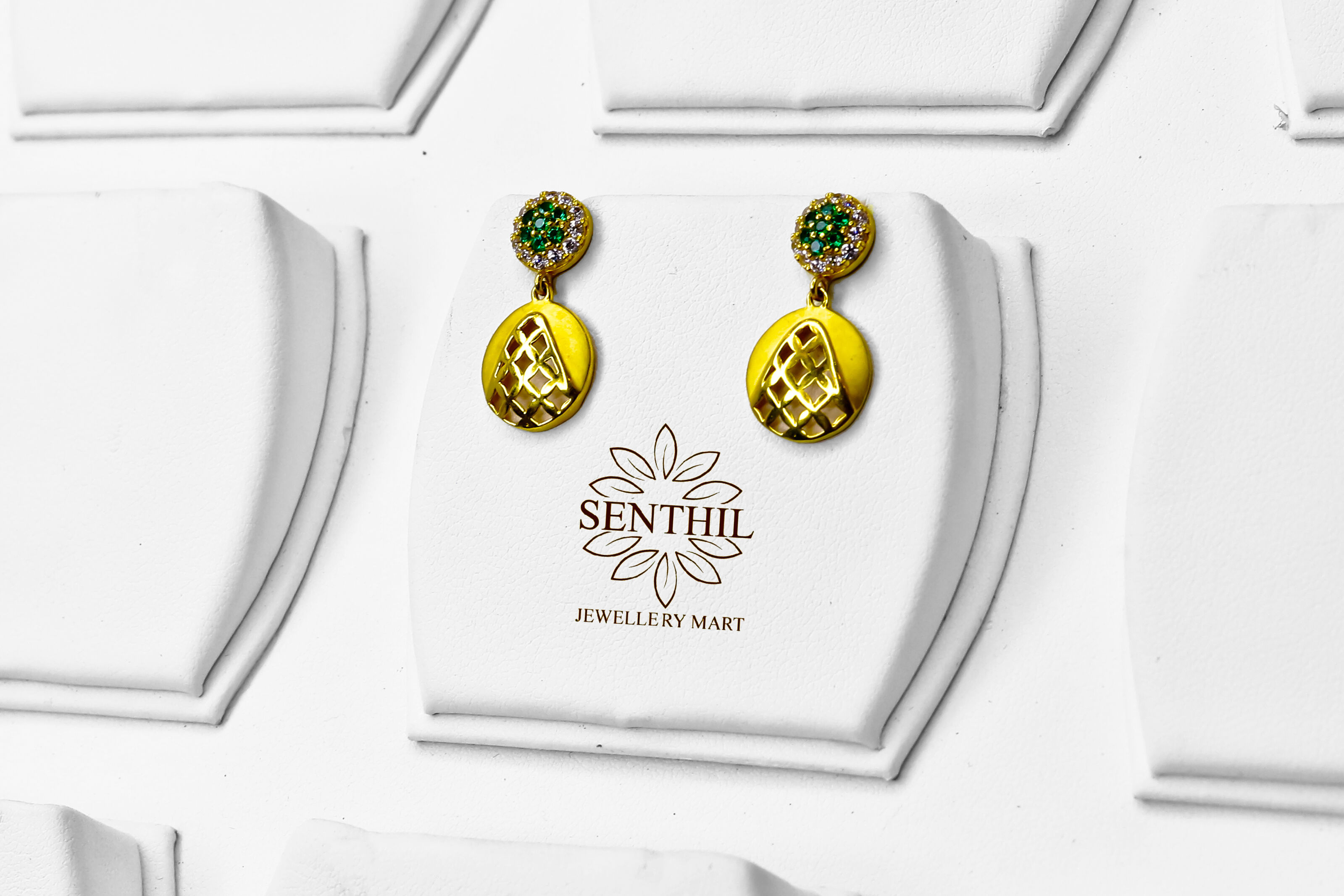 EVERYDAY WEAR EARRING